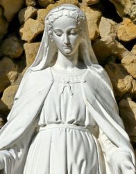 Sminaires avec Katia d'Abundncia du 22 au 29 juin et du 07 au 14 septembre 2024, de Connaissance de Soi en Terre Sacre Bretagne